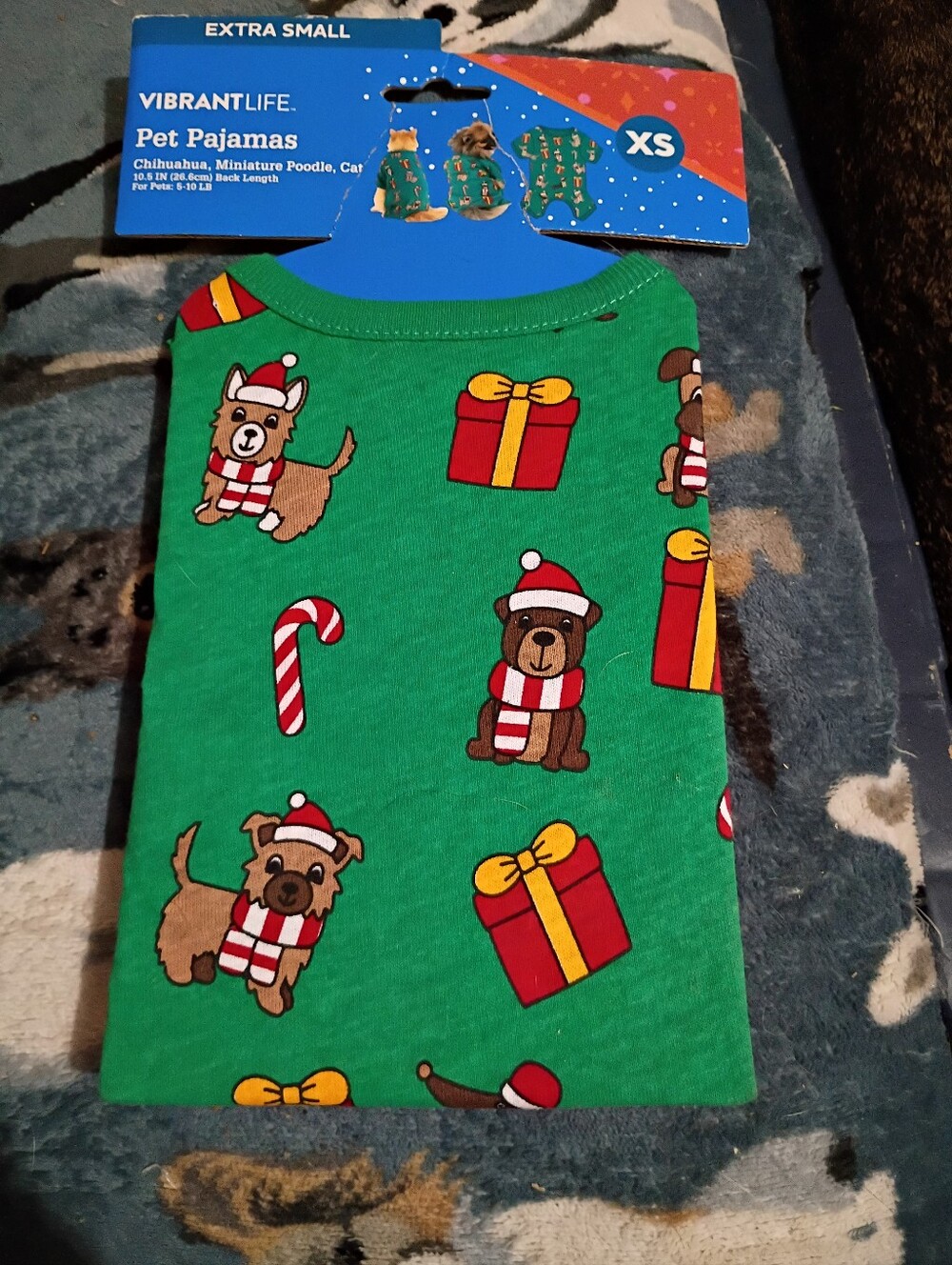 VibrantLife Green Holiday Pet Pajamas XS-a12